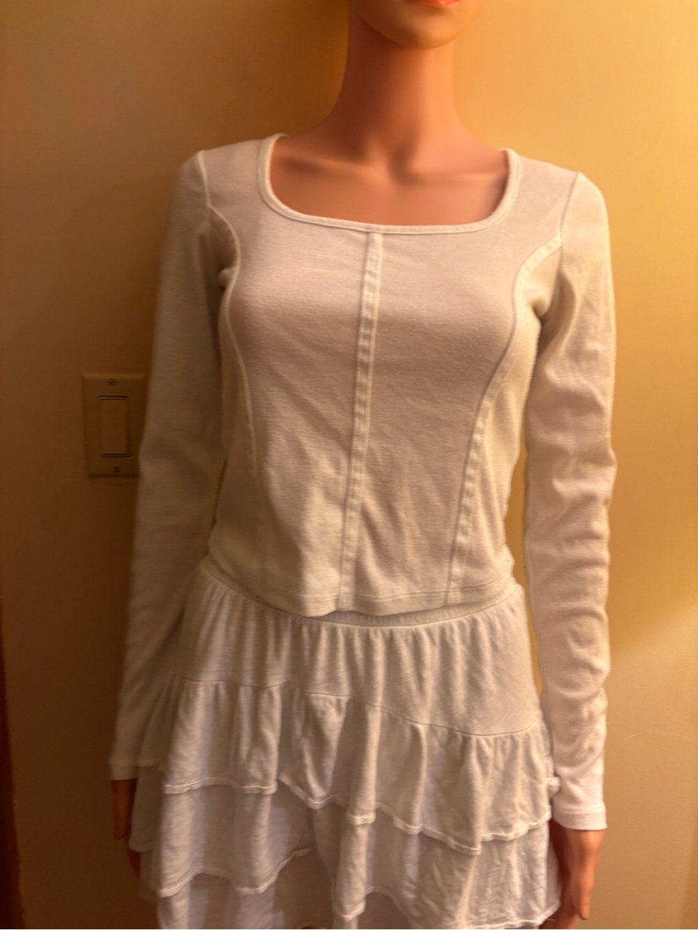 SO White Ribbed Crew Neck Top